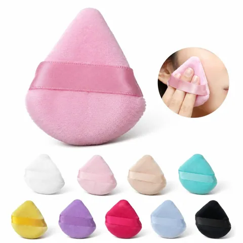 Soft Triangle Makeup Puff for Precise Powder Application 2