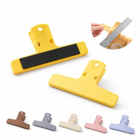 Plastic Magnetic Memo Clips for Notes Photos on Whiteboard 2